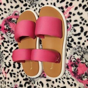 Koolaburra by Ugg NEW sandals